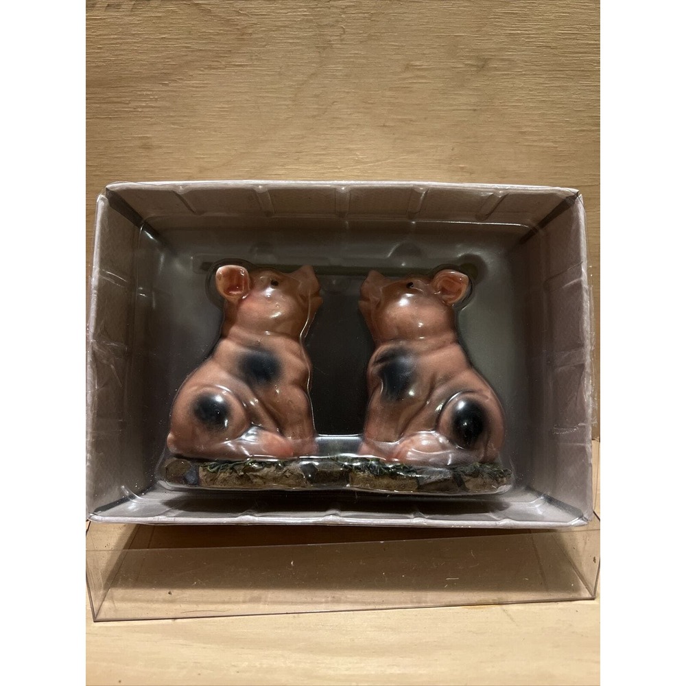 Pig Salt And Pepper Shakers With Base NIB